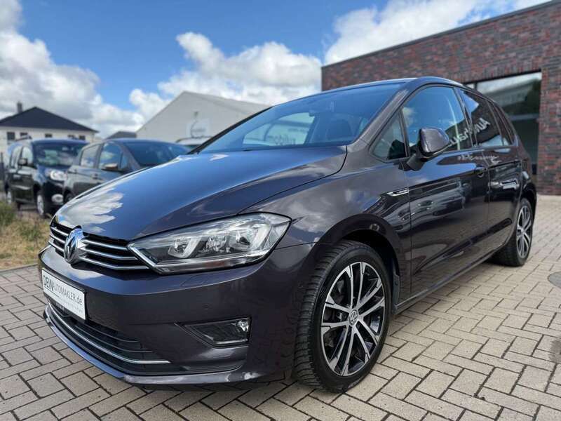 Grau Gebraucht 2015 VW Golf VII LOUNGE Kleinwagen | 14.700 € (Fairer Preis) - Bild 1/4