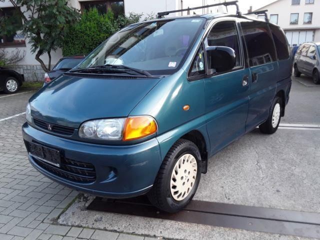 Mitsubishi space gear 2000