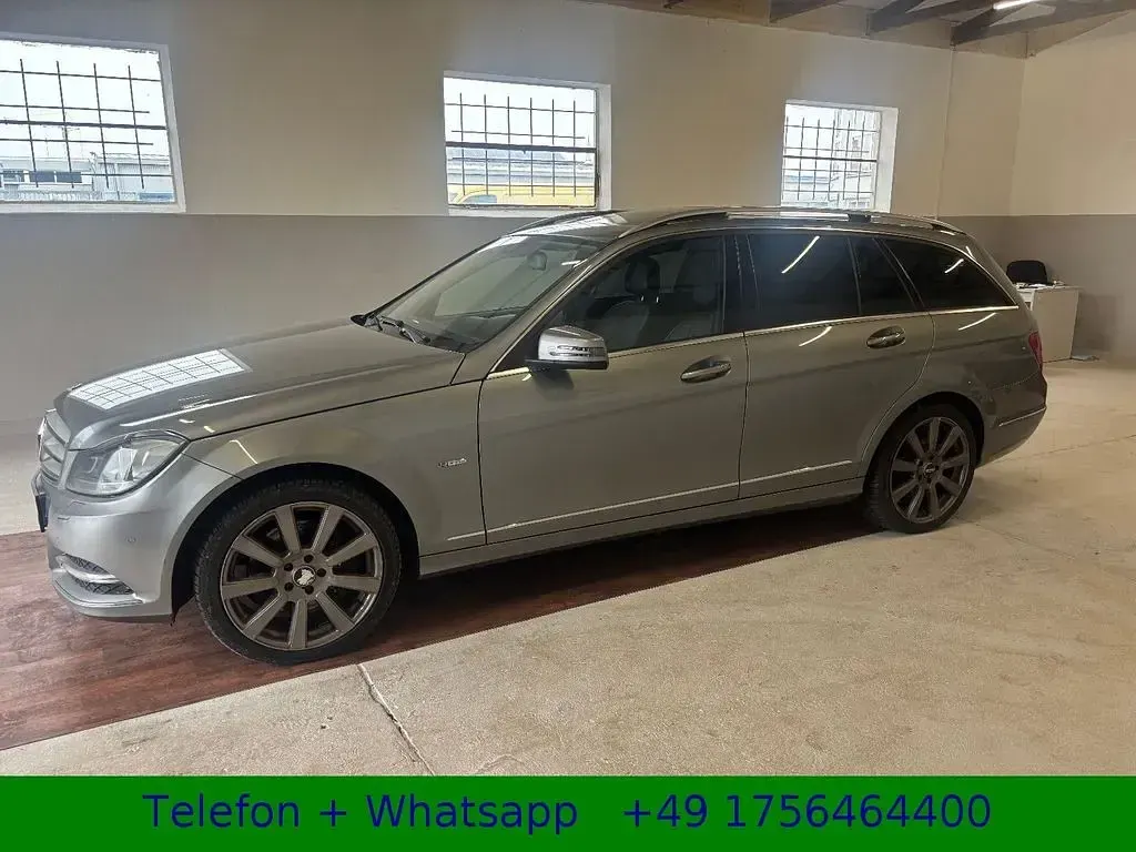 Gebraucht Mercedes C350 Avantgarde 265 PS (194 kW) 2012 Grau Limousine