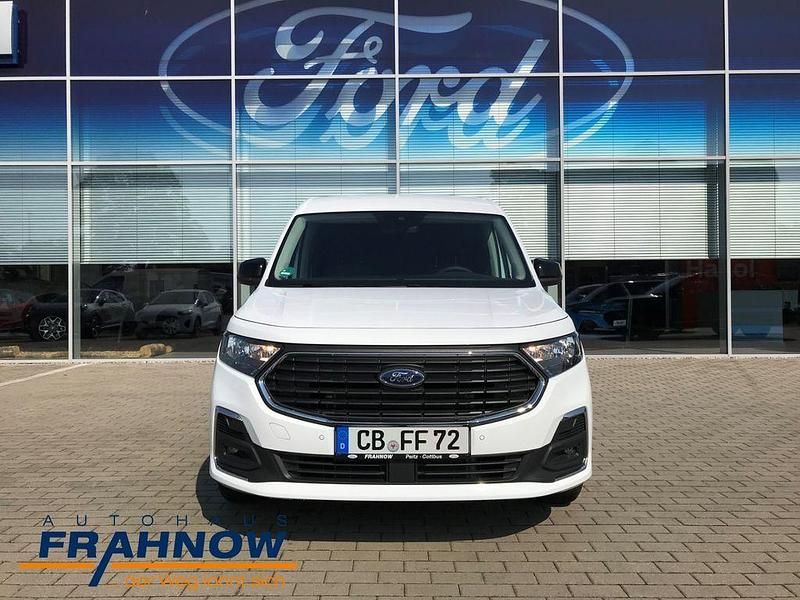 Gebraucht Ford Transit Limited 102 PS (75 kW) 2024 Frostweiß Van
