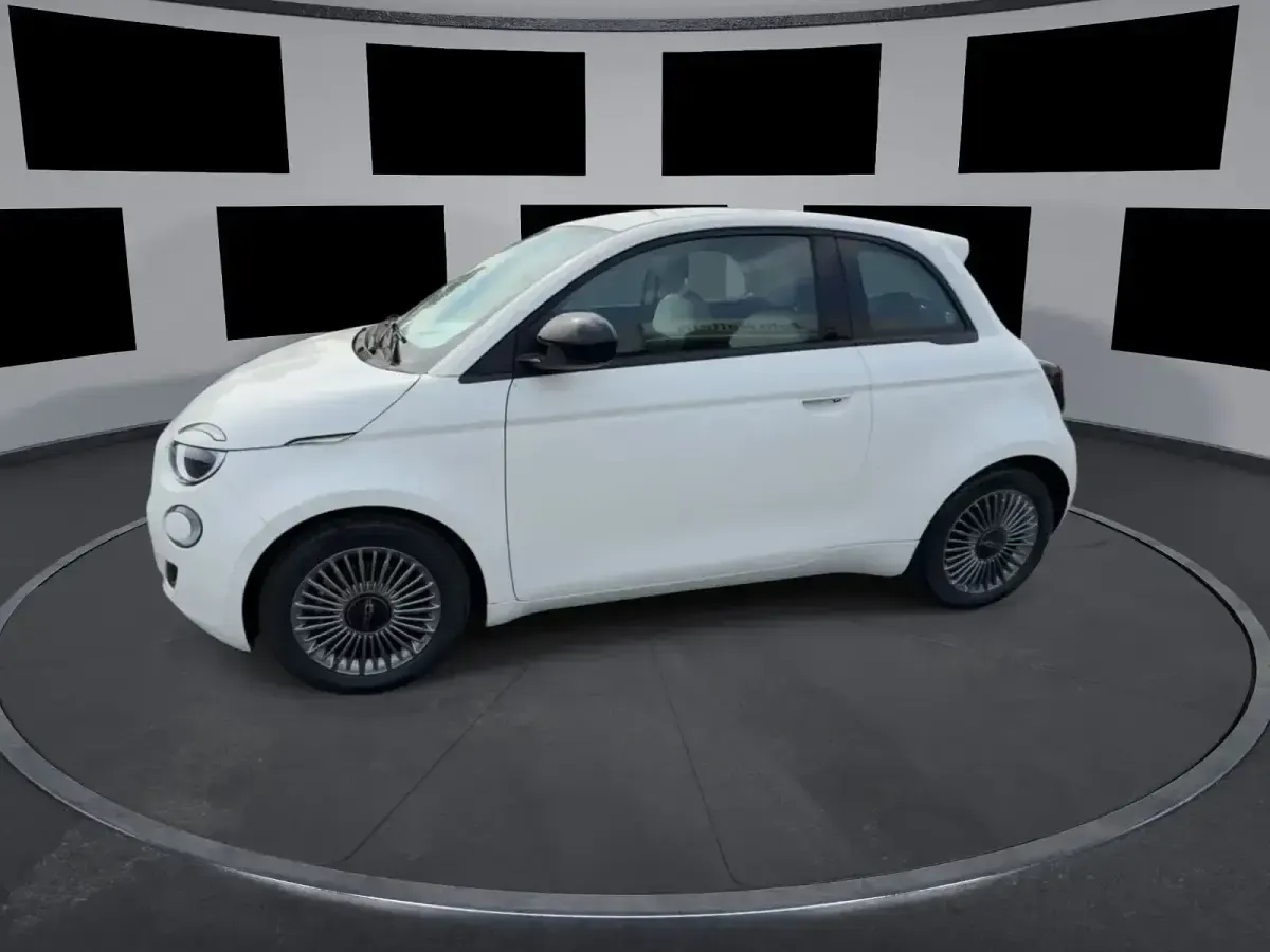 Neu Fiat 500 Comfort 48 PS (35 kW) 2026 Blau Limousine