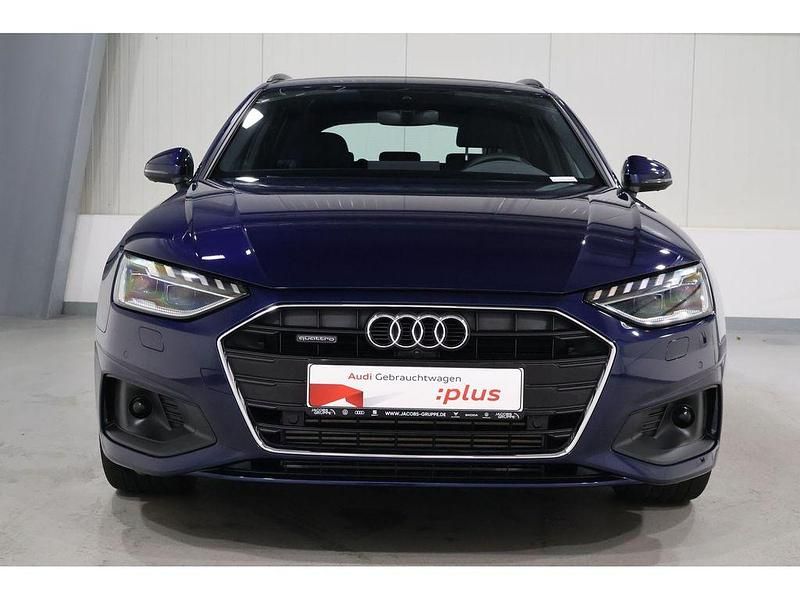 Gebraucht Audi A4 Ambiente 204 PS (150 kW) 2024 Blau Kombi
