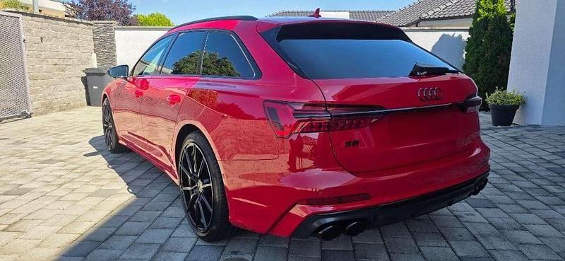 Gebraucht Audi S6 Exclusive 349 PS (256 kW) 2022 Rot Kombi