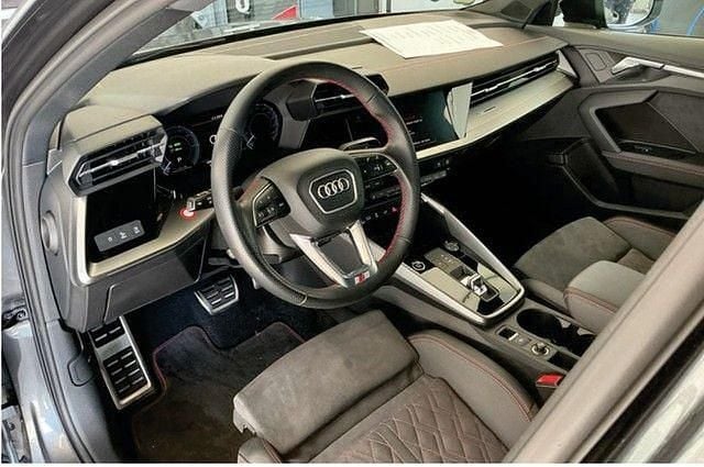 Gebraucht Audi A3 S-Line 150 PS (110 kW) 2022 Grau Limousine