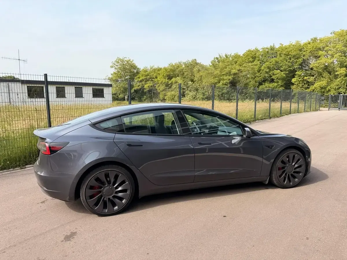 Gebraucht Tesla Model 3 339 kW (462 PS) 2019 Limousine