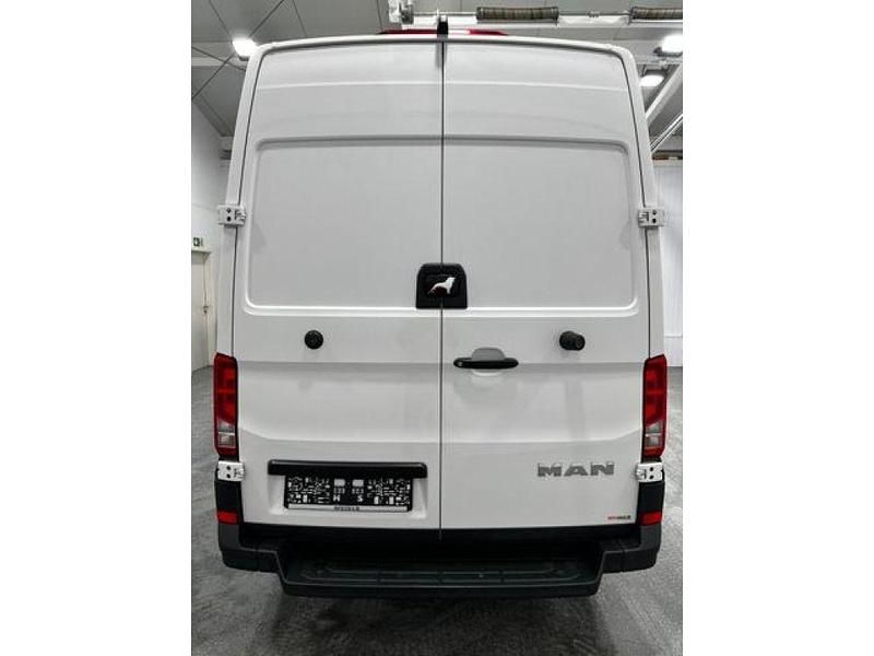 Gebraucht MAN TGE 140 PS (102 kW) 2023 Candyweiss Van
