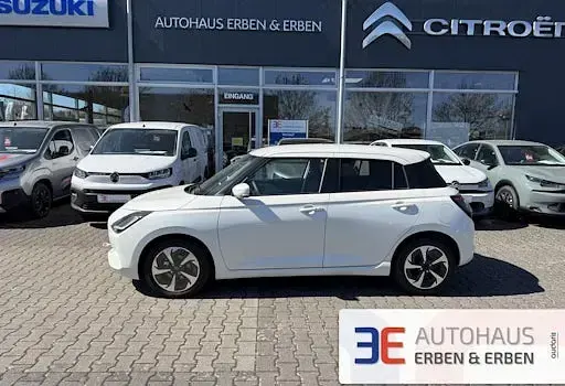 Neu Suzuki Swift Comfort+ 83 PS (61 kW) 2026 Weiß Kleinwagen