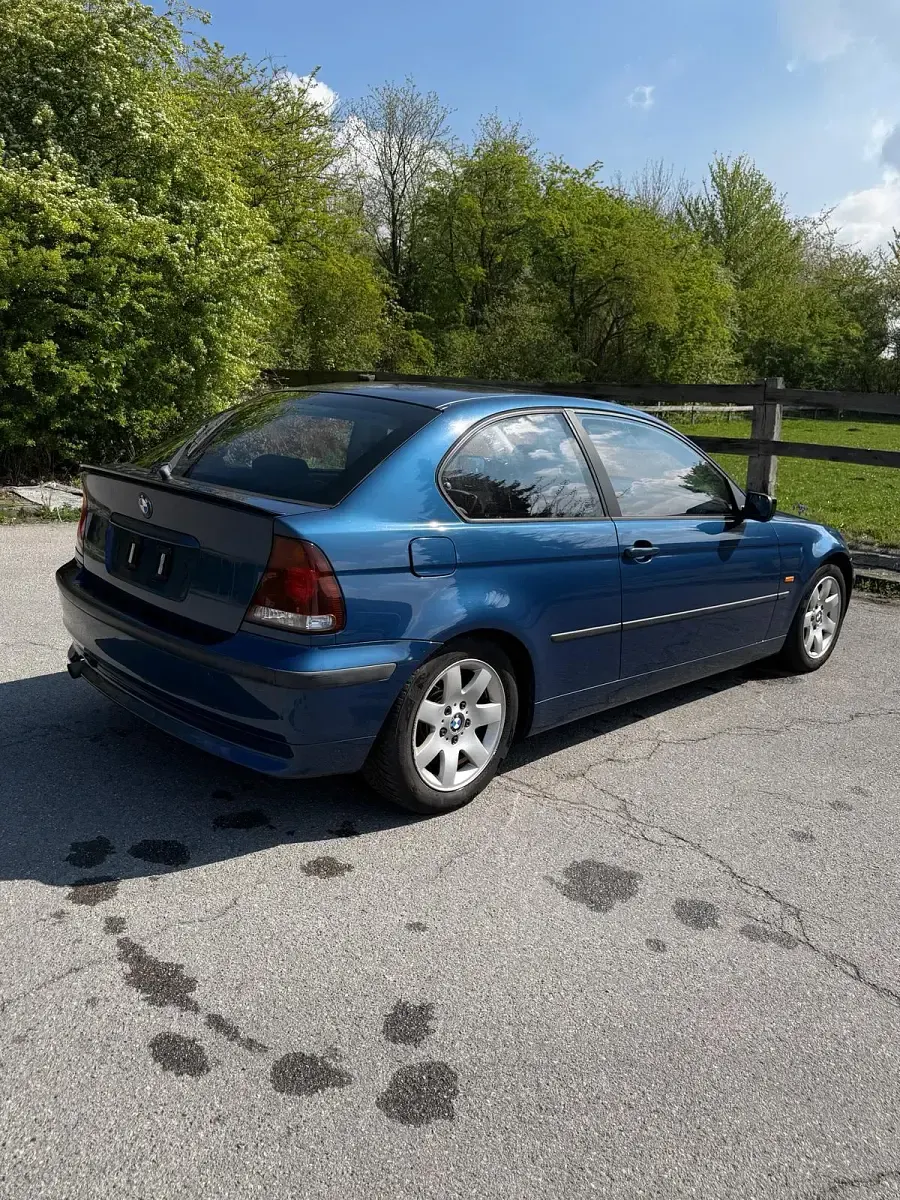 Gebraucht BMW 316 115 PS (84 kW) 2001 Blau Limousine