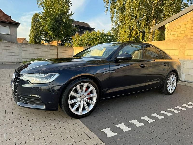 Gebraucht Audi A6 Ambiente 245 PS (180 kW) 2013 Schwarz Limousine