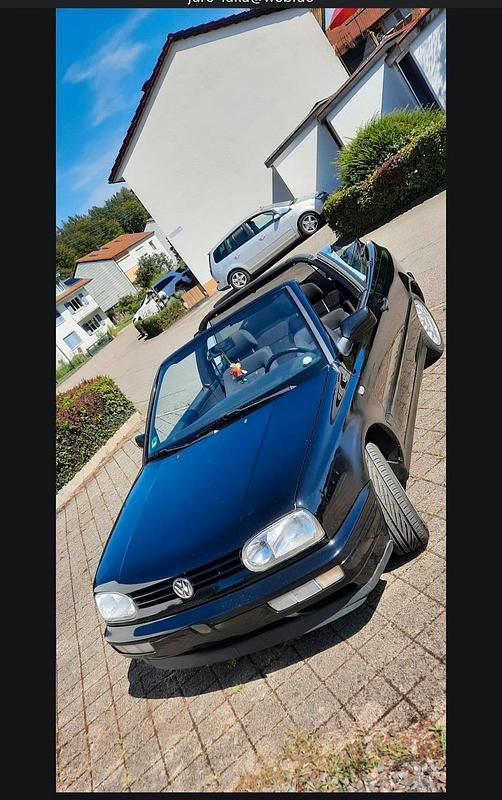 Second-hand VW Golf 101 CP (74 kW) 1997 Negru Cabrio