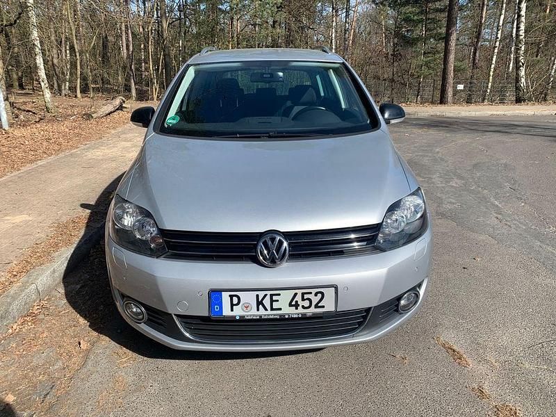 Gebraucht VW Golf Plus Cross Style 105 PS (77 kW) 2011 Silber Van / Kleinbus