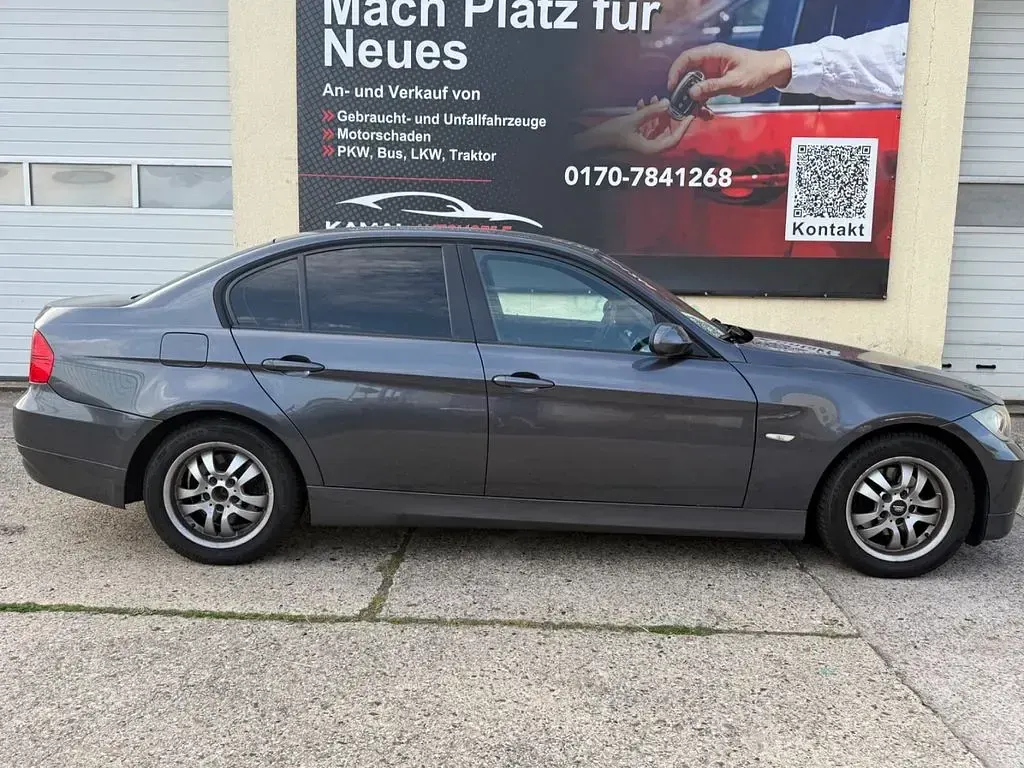 Gebraucht BMW 318 Advantage 143 PS (105 kW) 2008 Grau Limousine