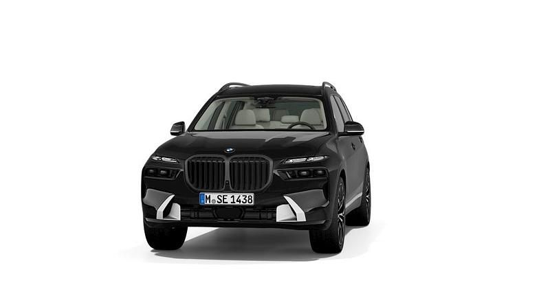 Gebraucht 2025 BMW X7 Comfort Edition SUV | 109.812 € (Fairer Preis) - Bild 1/4