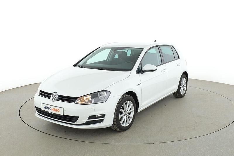Gebraucht VW Golf VII LOUNGE 86 PS (63 kW) 2015 Weiß Limousine