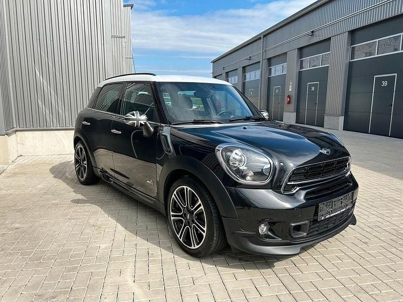 Schwarz Gebraucht 2014 Mini John Cooper Works Countryman SUV | 12.900 € (Guter Preis) - Bild 1/4