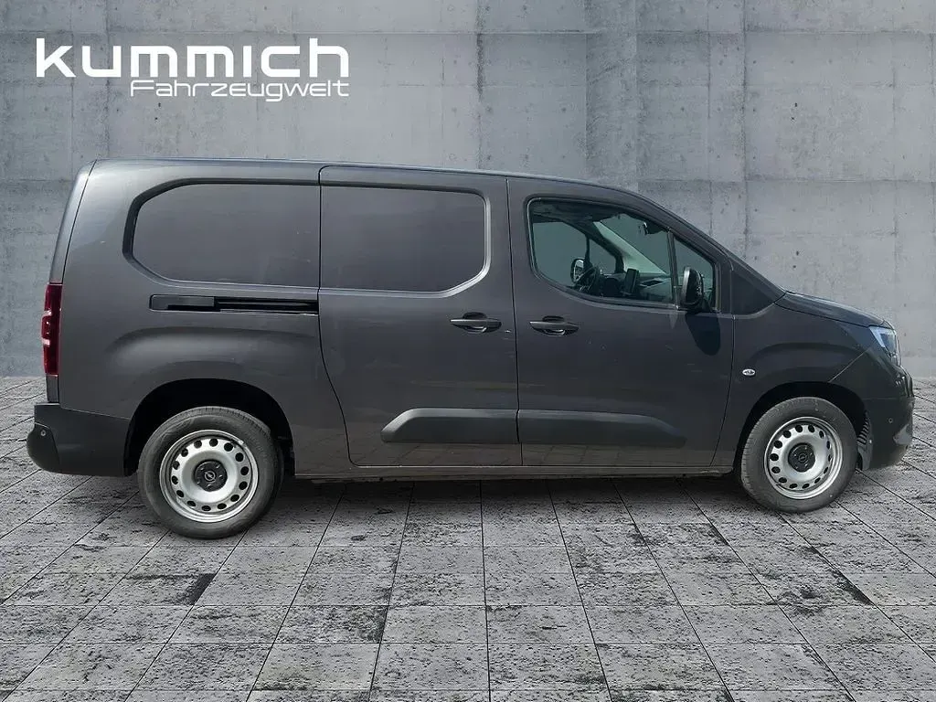 Gebraucht Opel Combo Edition 102 PS (75 kW) 2023 Grau Van / Kleinbus