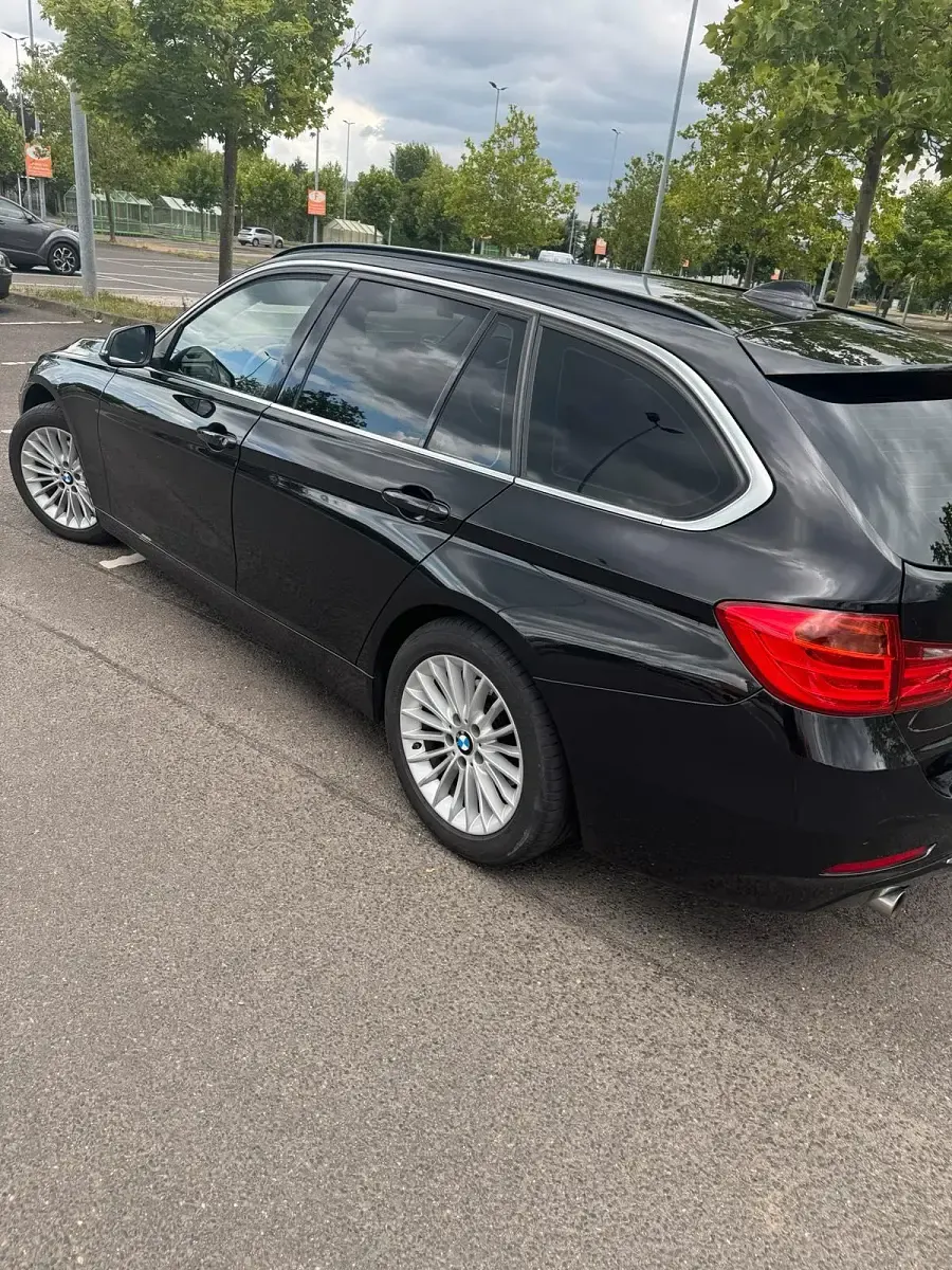 Gebraucht BMW 318 Luxury Line 143 PS (105 kW) 2015 Schwarz Kombi