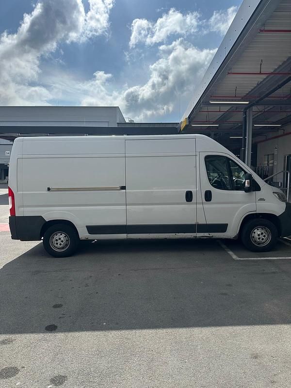 Gebraucht Fiat Ducato 130 PS (95 kW) 2015 Weiß Van