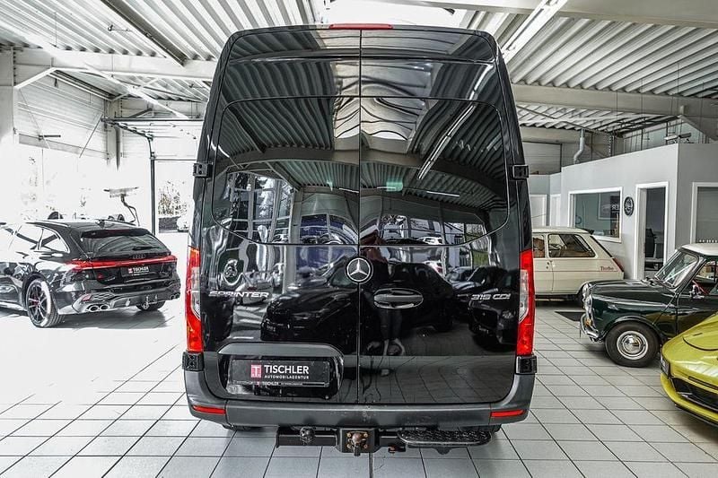 Gebraucht Mercedes Sprinter 163 PS (119 kW) 2020 Schwarz Van