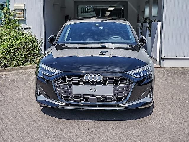 Gebraucht Audi A3 Sportback e-tron Advanced Plus 204 PS (150 kW) 2025 Brillantschwarz Kleinwagen