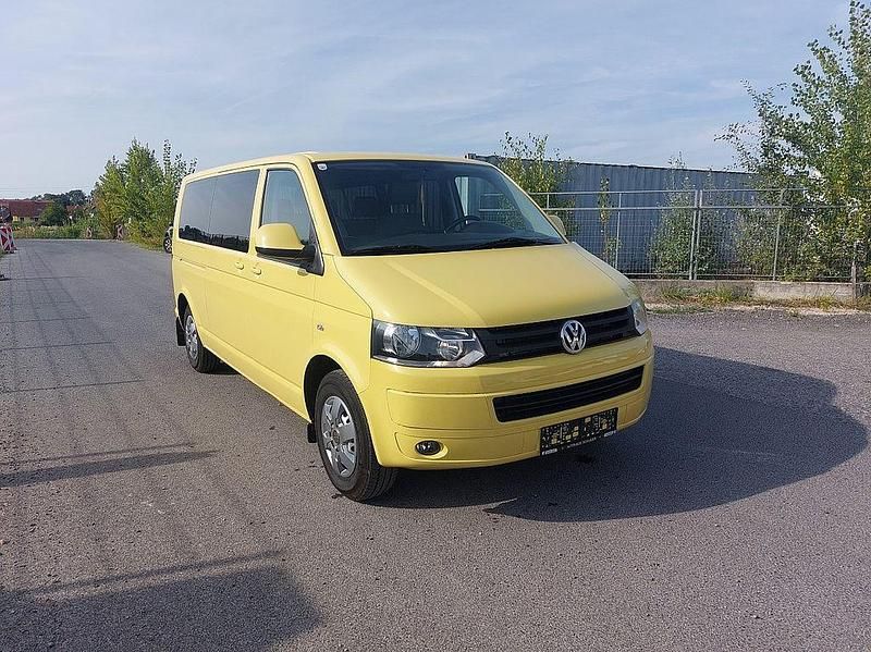 Gebraucht VW T5 140 PS (102 kW) 2012 Grau Van