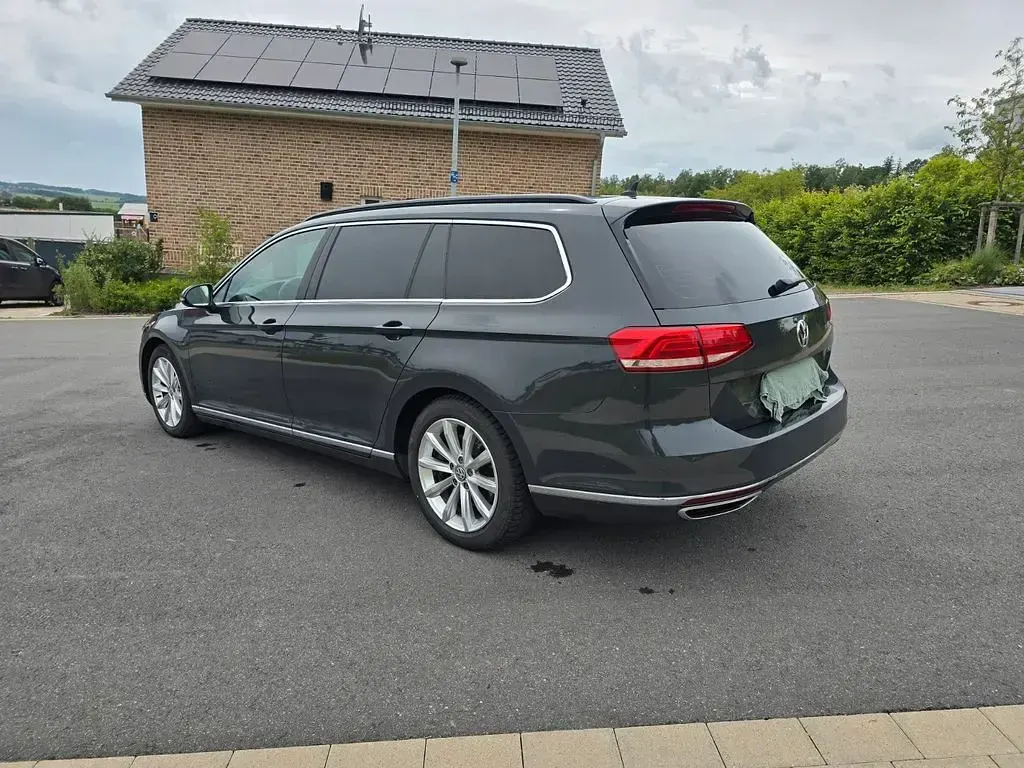 Gebraucht VW Passat R-line 239 PS (175 kW) 2016 Grau Kombi