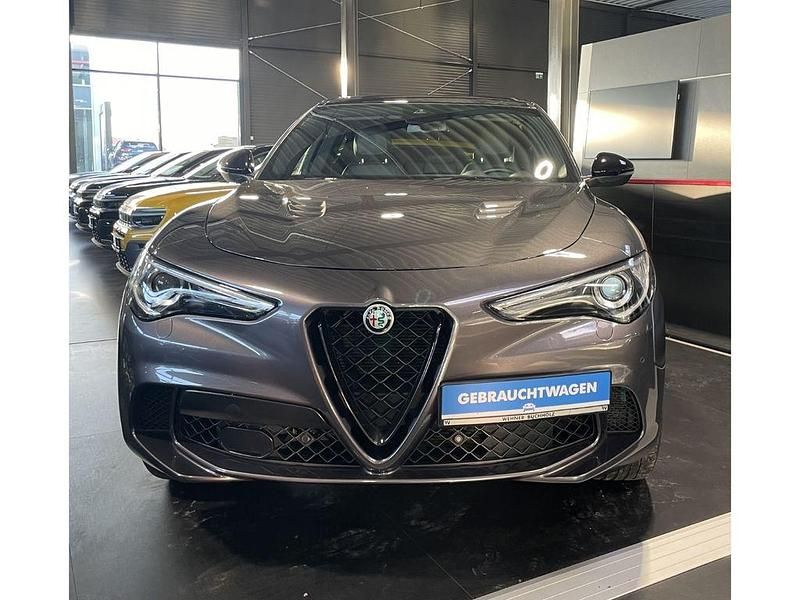 Gebraucht Alfa Romeo Stelvio Quadrifoglio 510 PS (375 kW) 2022 Grau SUV