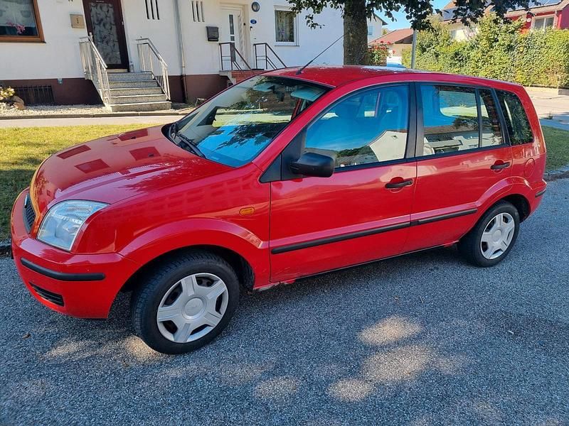 Rot Gebraucht 2004 Ford Fusion Kleinwagen | 1.900 € (Fairer Preis) - Bild 1/4