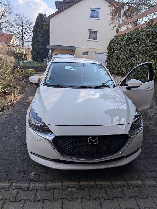 Gebraucht Mazda 2 75 PS (55 kW) 2022 Weiß Kleinwagen