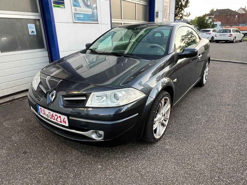 Grau Gebraucht 2008 Renault Mégane Cabriolet Exception Cabrio | 1.600 € (Guter Preis) - Bild 1/4