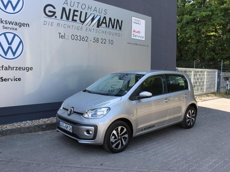 Second-hand VW up! Active 65 CP (47 kW) 2023 Argintiu Hatchback