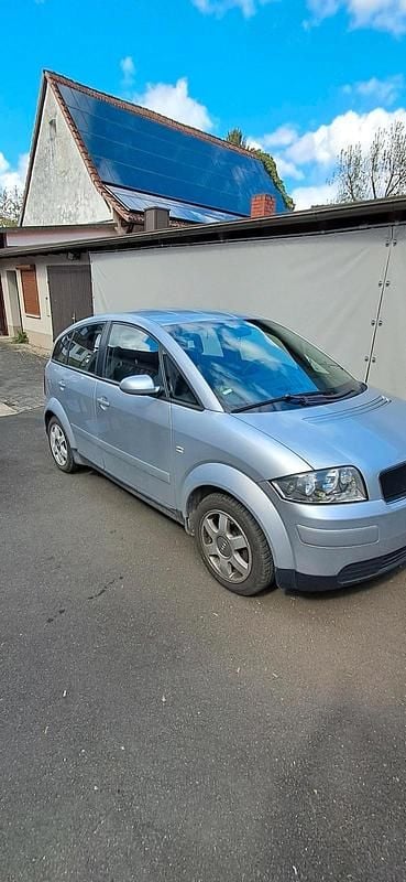 Usado Audi A2 75 HP (55 kW) 2003 Cinzento Citadino