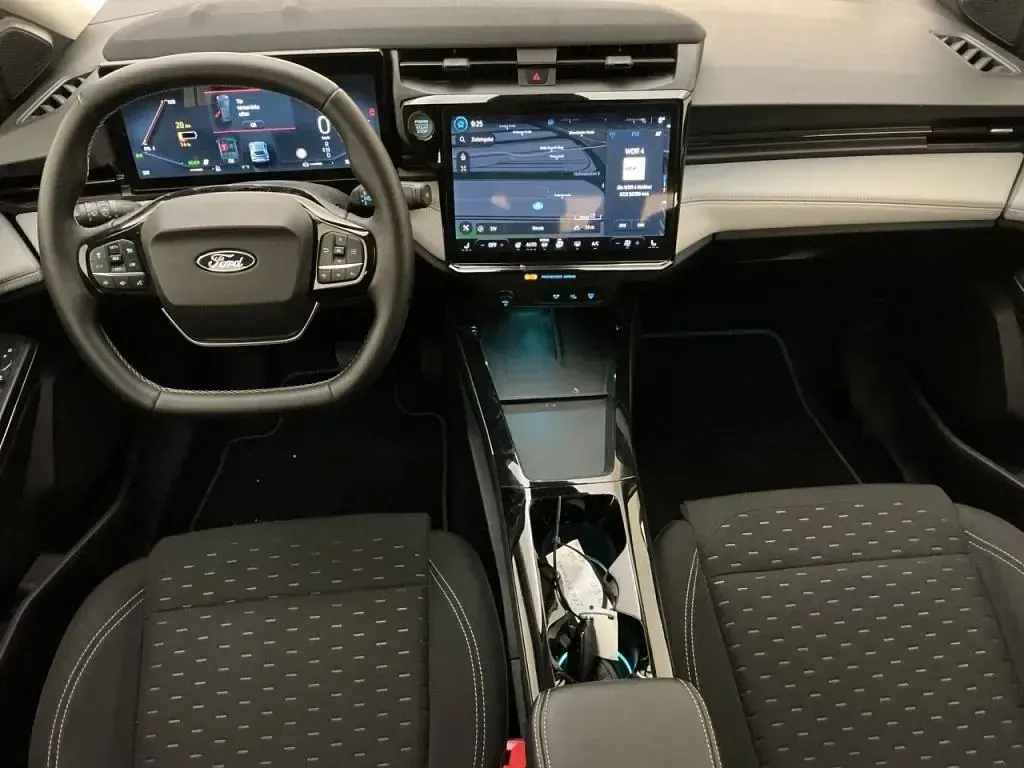 Używany Ford Puma Gen-E 124 kW (169 KM) 2025 Żółty SUV