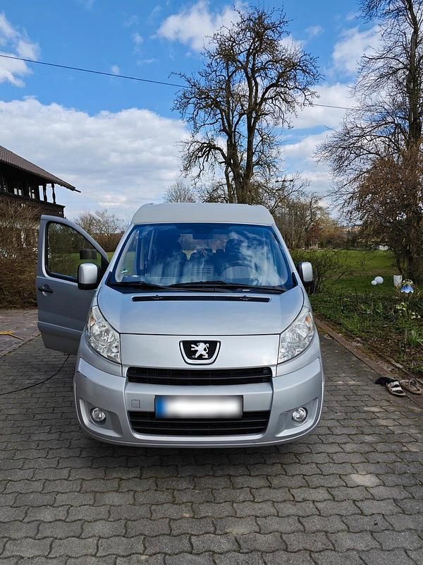 Gebraucht Peugeot TePee 120 PS (88 kW) 2009 Grau Van / Kleinbus
