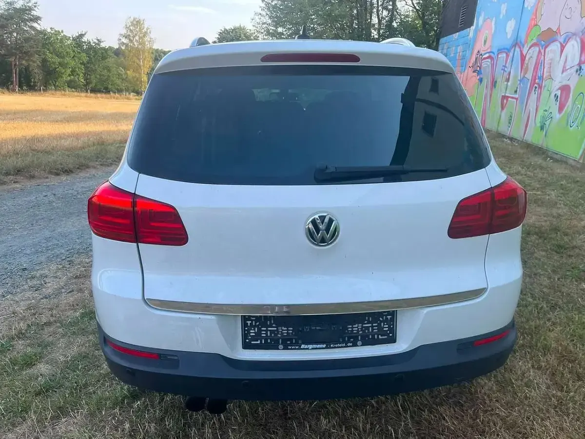 Gebraucht VW Tiguan 211 PS (155 kW) 2011 Candyweiß SUV