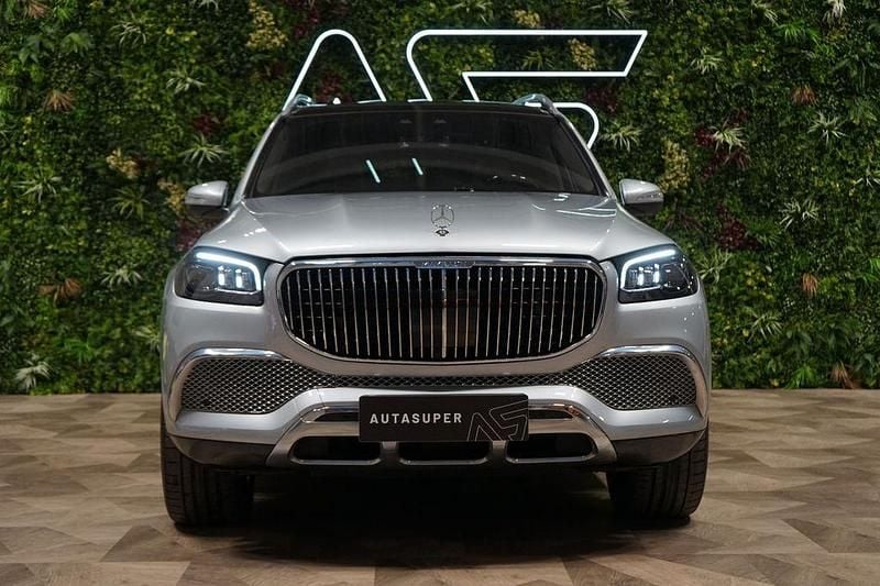 Gebraucht Mercedes GLS600 Maybach 557 PS (409 kW) 2024 Silber SUV