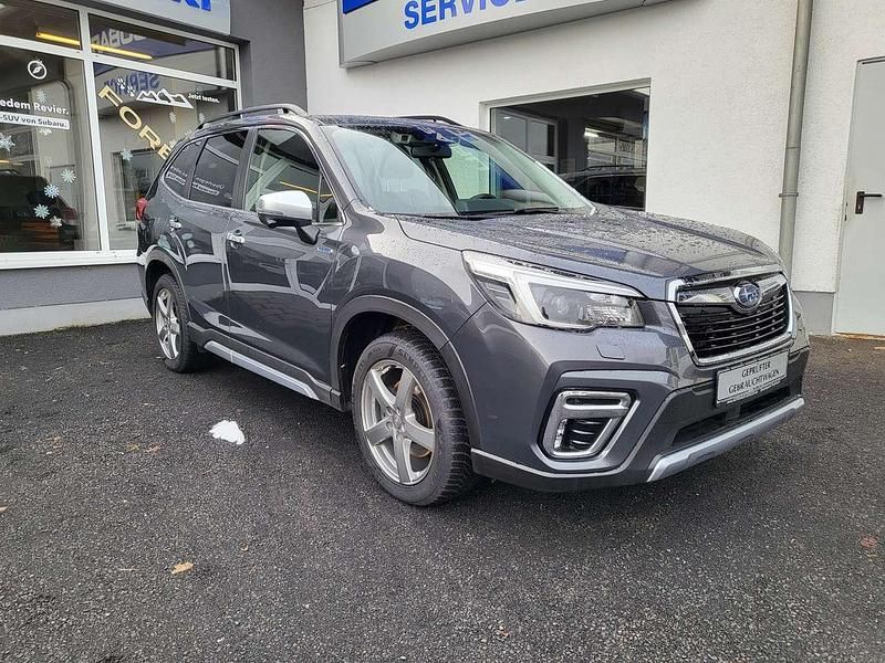 Gebraucht Subaru Forester Active 150 PS (110 kW) 2022 Magnetite grey SUV