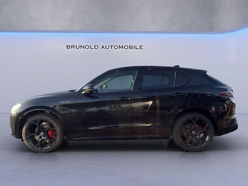 Neu Alfa Romeo Stelvio Veloce 280 PS (205 kW) 2025 Schwarz SUV