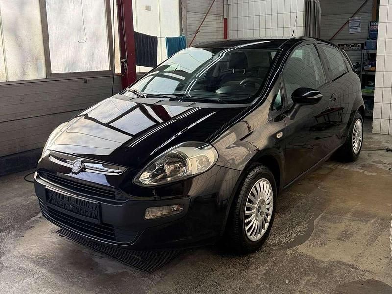 Schwarz Gebraucht 2010 Fiat Punto Dynamic Kleinwagen | 2.999 € (Fairer Preis) - Bild 1/4
