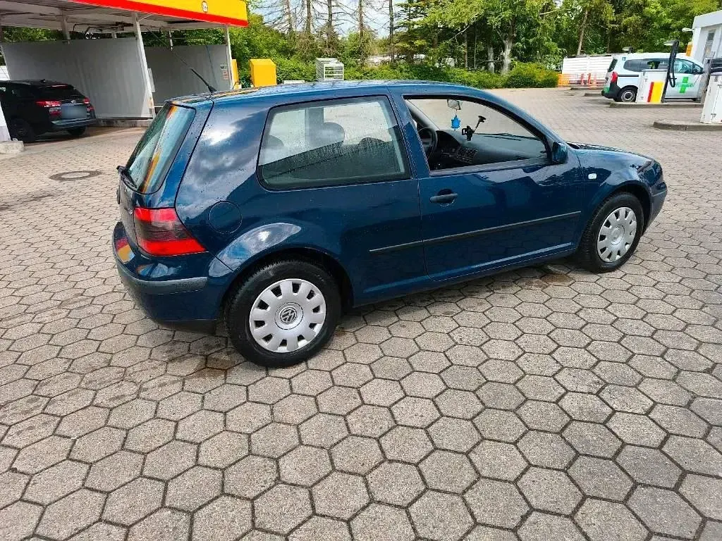 Gebraucht VW Golf IV Sport 105 PS (77 kW) 2002 Andere farben Coupé