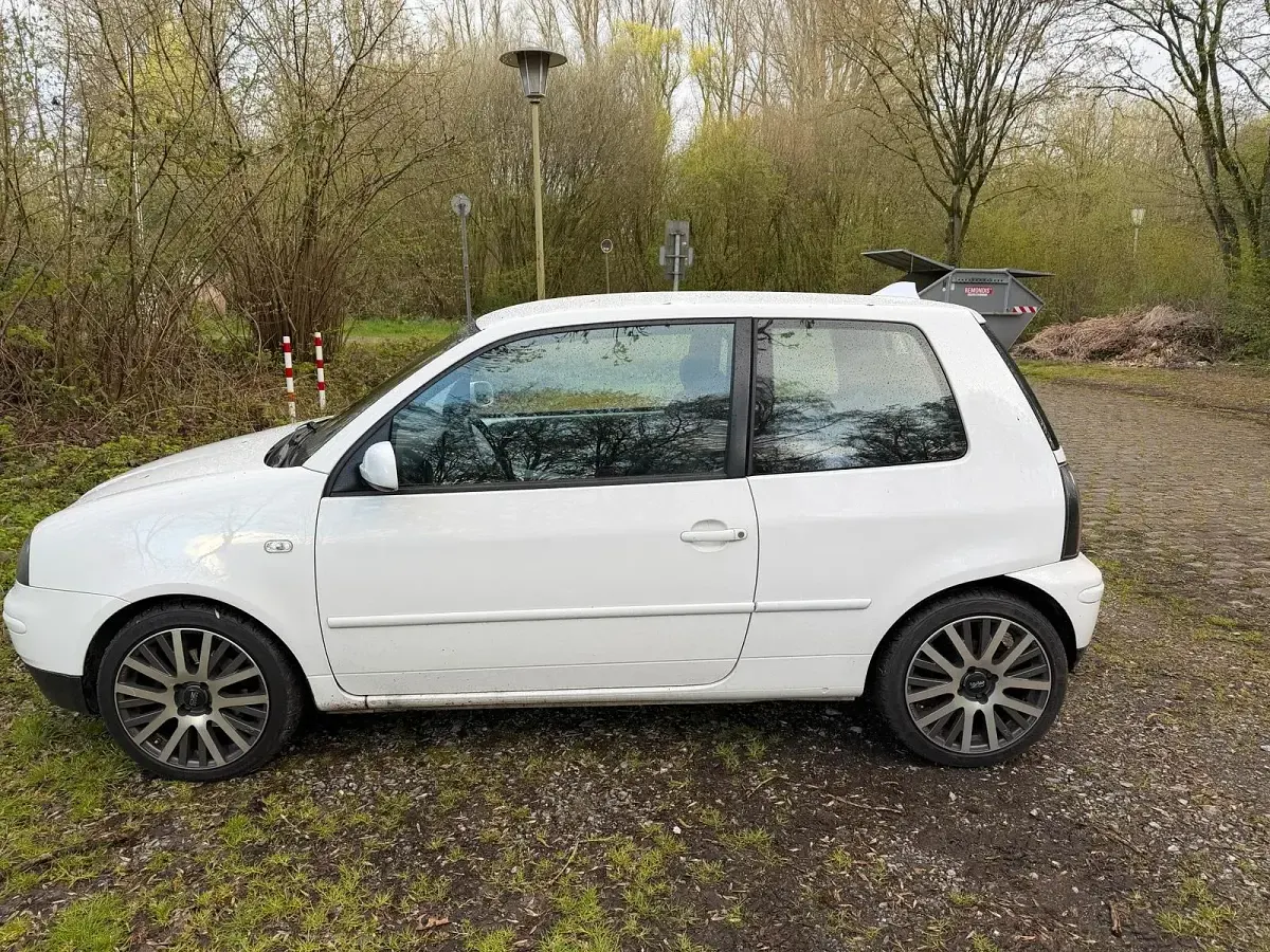 Gebraucht Seat Arosa 101 PS (74 kW) 2003 Weiß Kleinwagen
