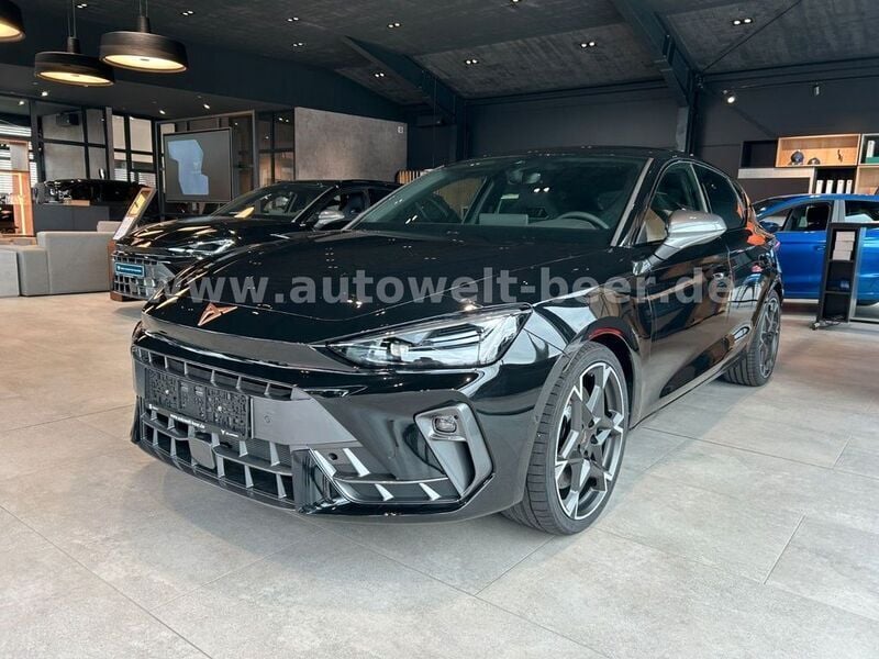 Neu Cupra Leon VZ 300 PS (220 kW) 2025 Schwarz Limousine