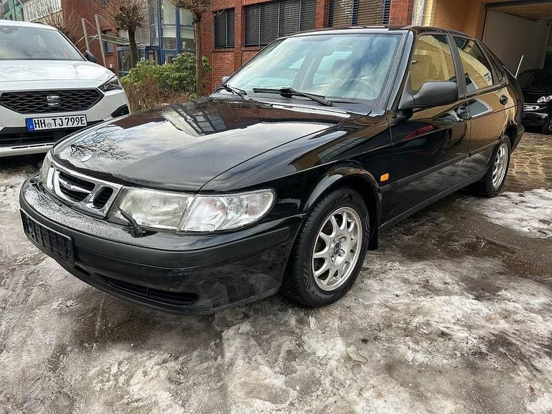 Schwarz Gebraucht 1998 Saab 9-3 Limousine | 1.490 € (Fairer Preis) - Bild 1/4