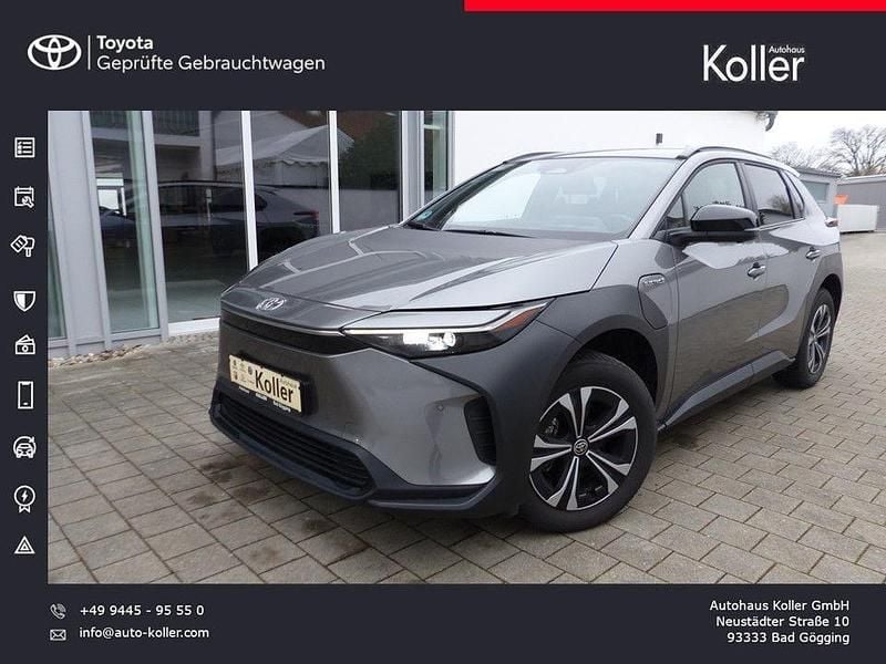 Gebraucht Toyota bZ4X 150 kW (204 PS) 2023 Silber SUV