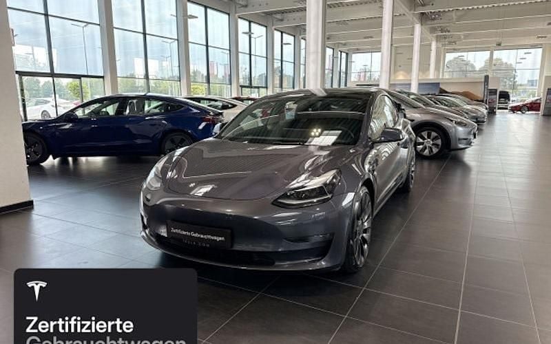 Silber Gebraucht 2021 Tesla Model 3 Performance Limousine | 28.900 € (Fairer Preis) - Bild 1/4