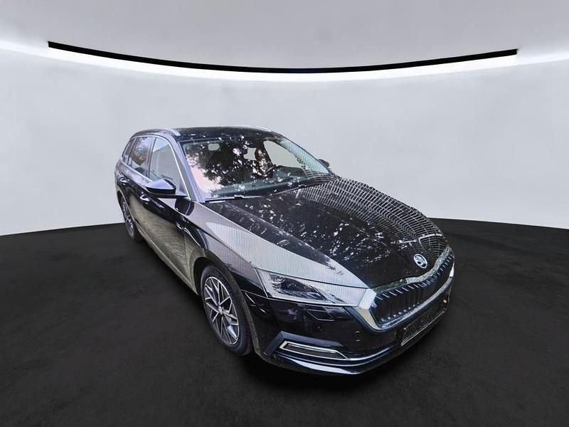 Gebraucht Skoda Octavia First Edition 150 PS (110 kW) 2020 Schwarz Kombi