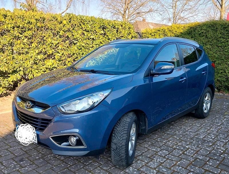 Gebraucht Hyundai ix35 115 PS (84 kW) 2012 Blau SUV