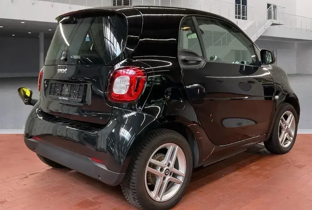 Gebraucht Smart ForTwo Electric Drive 60 kW (82 PS) 2020 Schwarz Coupé