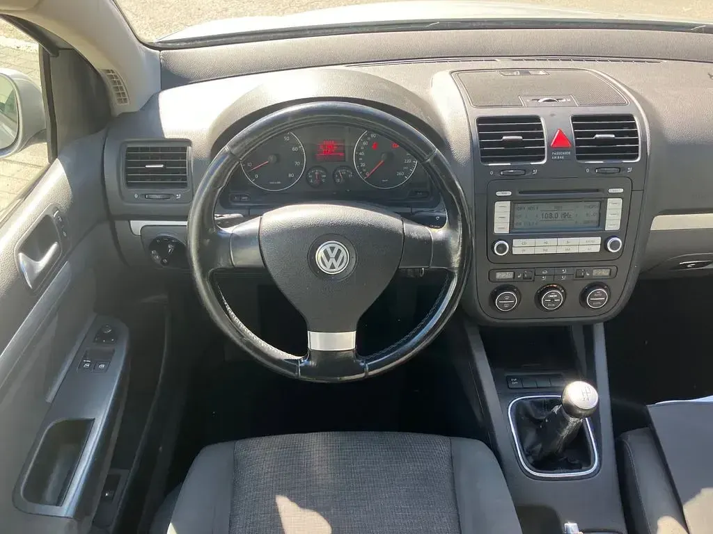Gebraucht VW Golf IV Comfortline 102 PS (75 kW) 2006 Grau Limousine