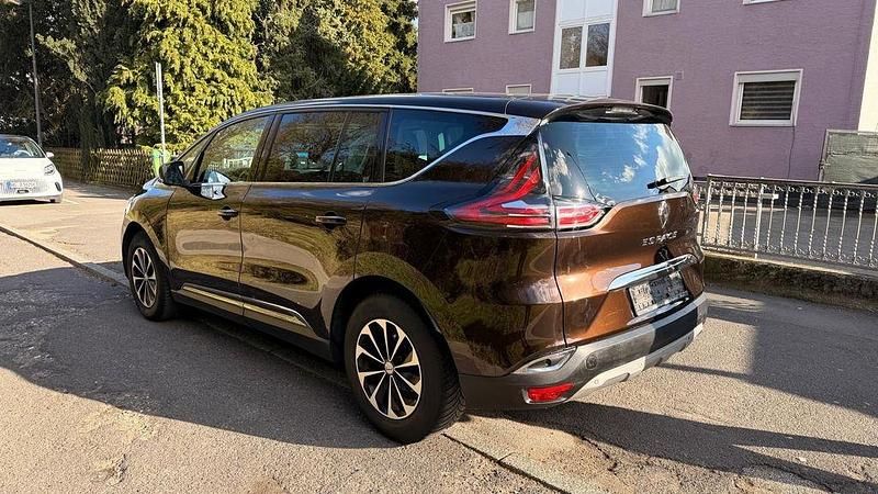 Gebraucht Renault Espace Initiale 160 PS (117 kW) 2015 Braun Van / Kleinbus